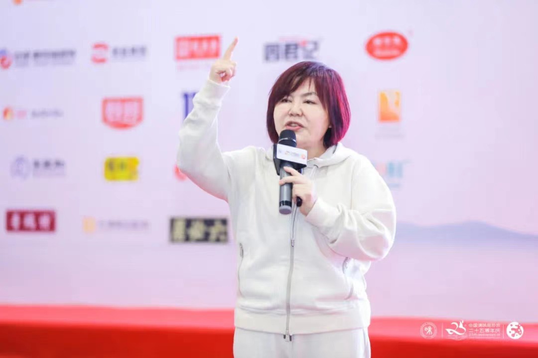 1222.jpg 羞羞影视